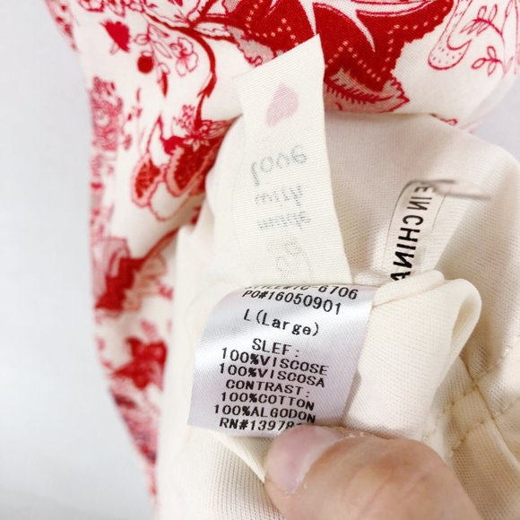 🌹Tea n Cup Red Floral Crochet Halter Mini Dress - Picture 9 of 9